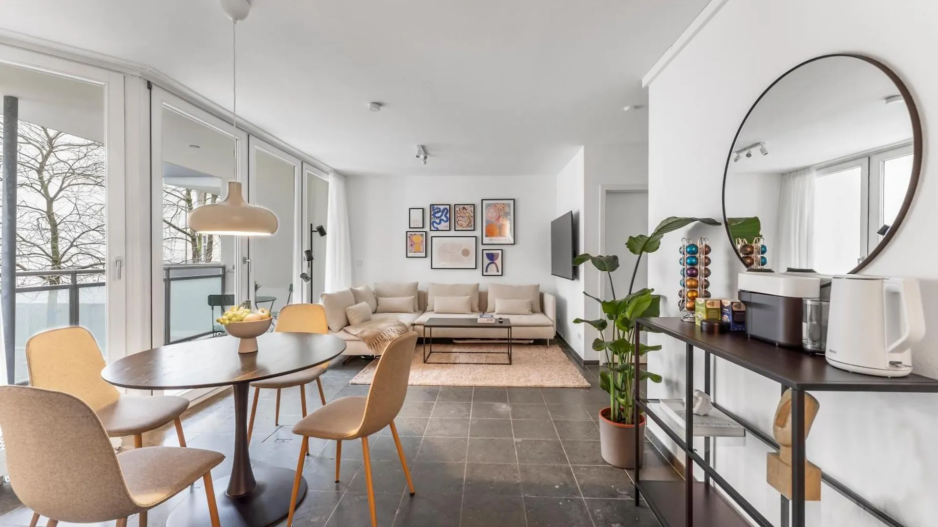 100Sqm Luxury Apt In Prime Location Near Ku'Damm Берлин